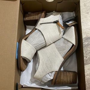 Toms Majorca Cutout heel